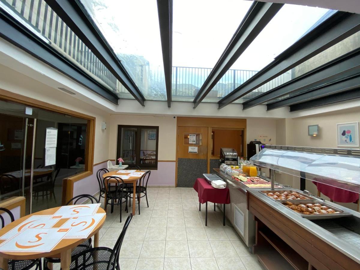 Somriu Hotel City M28 Andorra la Vella Exterior photo