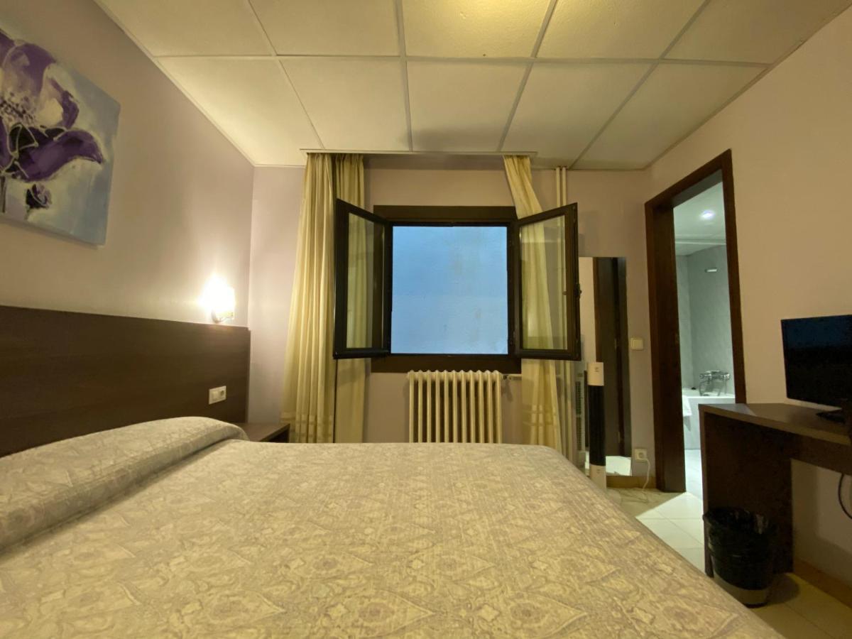Somriu Hotel City M28 Andorra la Vella Exterior photo