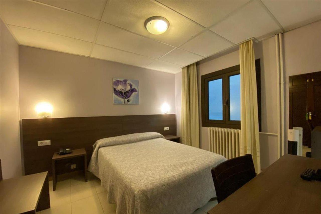 Somriu Hotel City M28 Andorra la Vella Exterior photo