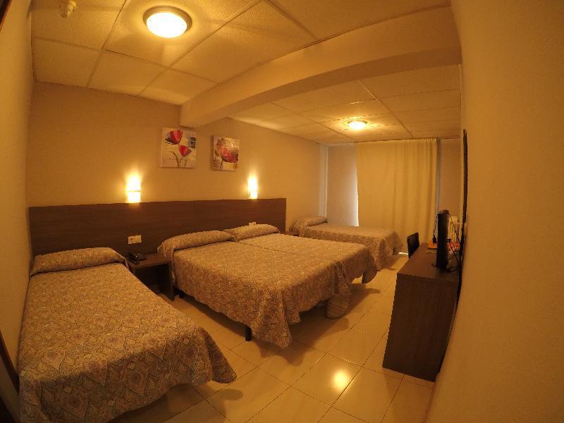 Somriu Hotel City M28 Andorra la Vella Exterior photo