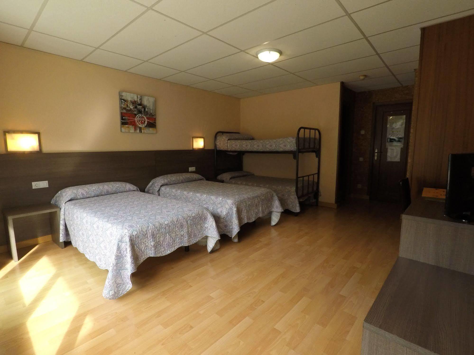 Somriu Hotel City M28 Andorra la Vella Exterior photo